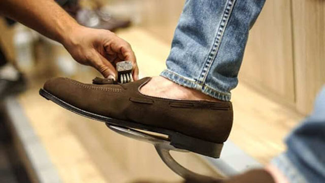 vấn đề cần tránh trong quá trình làm sạch đôi giày 