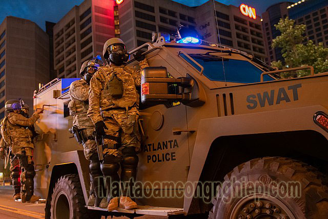 SWAT được huấn luyện để xử lý những tình huống nguy hiểm nhất